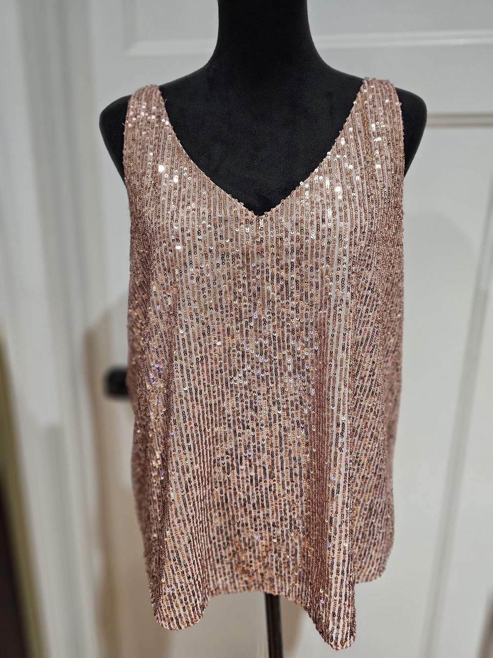 LOFT Rose Gold Sequin V-Neck Lined Sleeveless Top, NWT